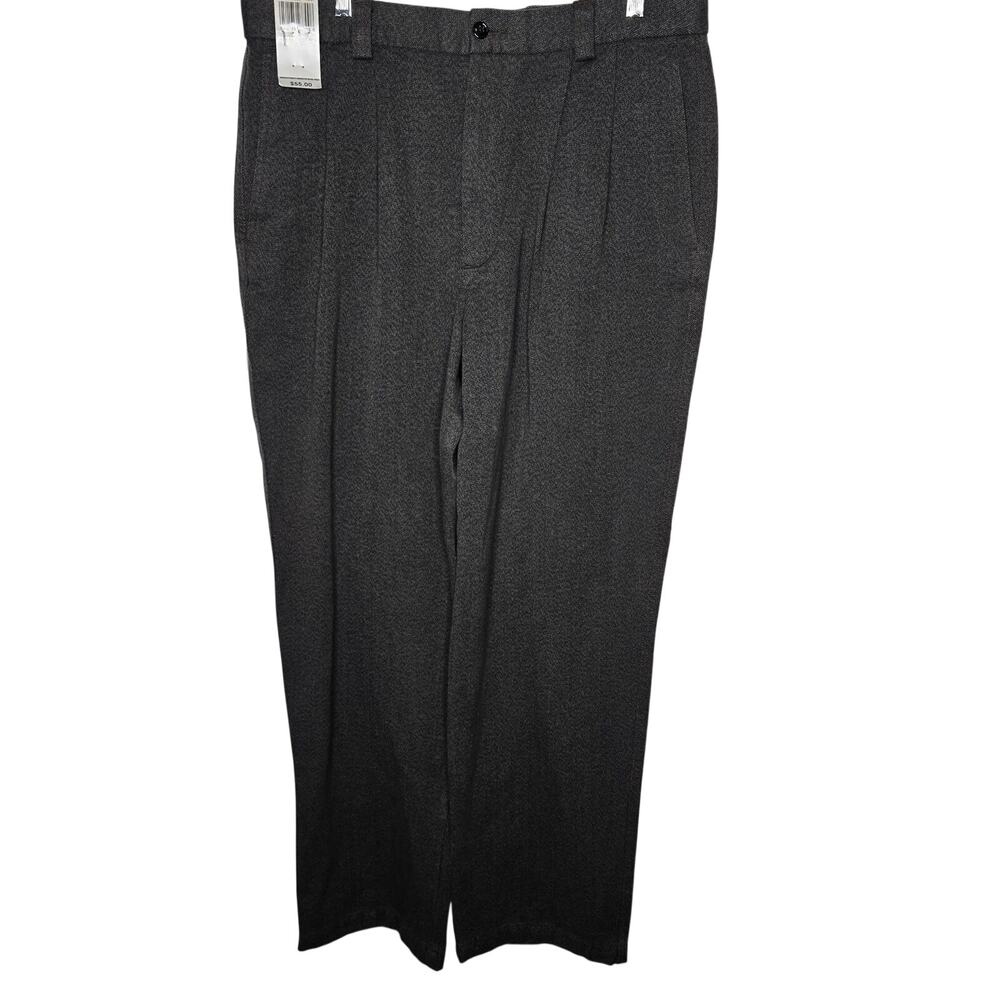 Men's Dockers Pleated Brown Black Relaxed Fit Dress Pants Size 36 x 32 NWT